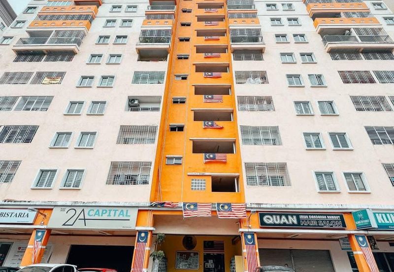 Residensi Bistaria, Ukay Bistari