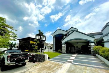 KGSAAS Golf Club, Seksyen 13