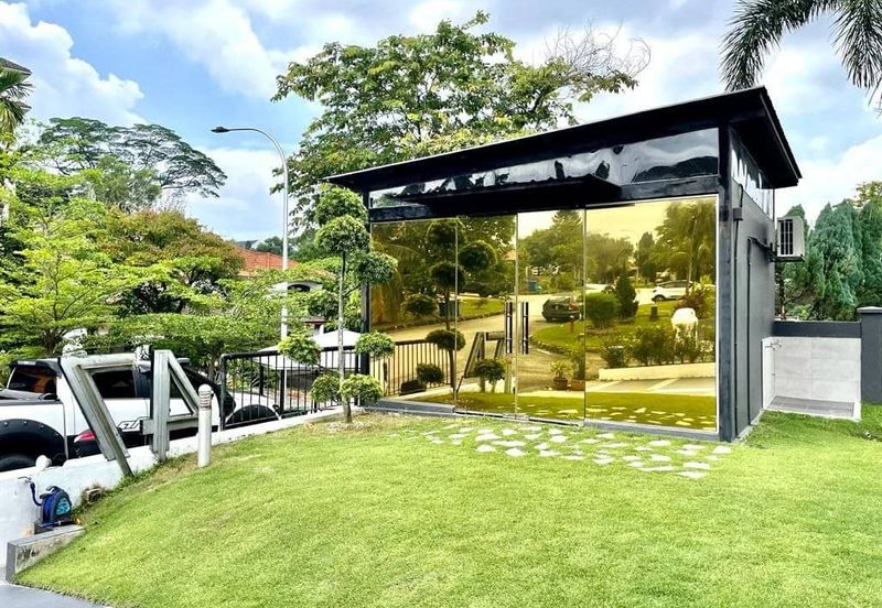 KGSAAS Golf Club, Seksyen 13