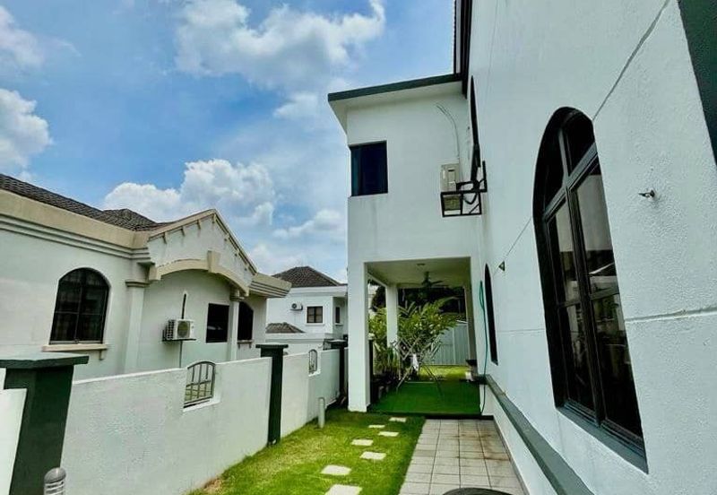 KGSAAS Golf Club, Seksyen 13