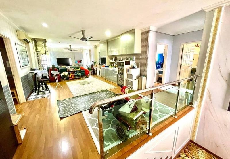 KGSAAS Golf Club, Seksyen 13