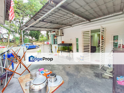 Ground Floor, Full Renovated, Extra land, Selangor, Batu Caves 