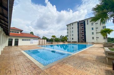 Residensi Warnasari 2