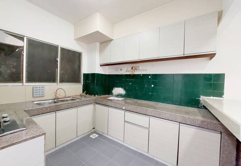 Desa View Towers Apartment