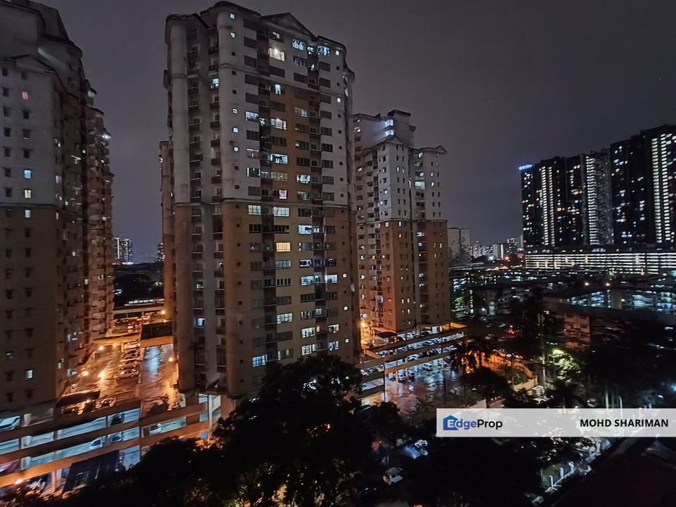 Walk to LRT, Pangsapuri Mawar, Sentul, Kl , Kuala Lumpur, Sentul