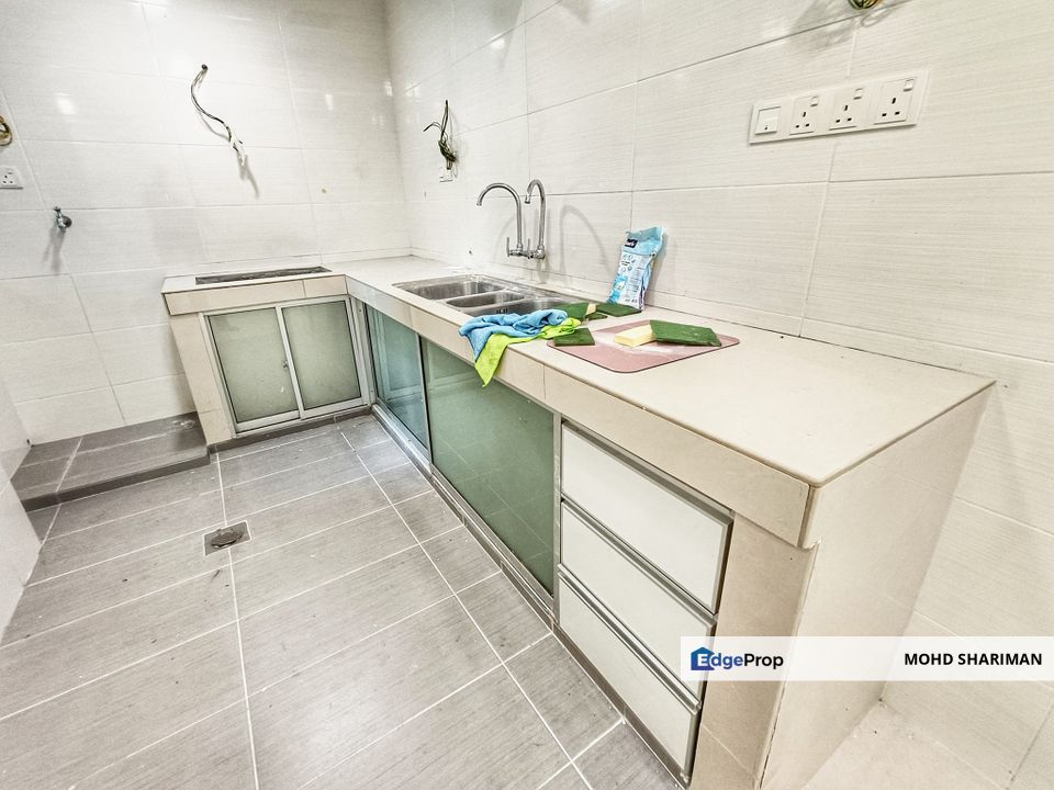 Ground Floor, Pangsapuri Orkid, Bukit Serdang, Seri Kembangan, Selangor, Seri Kembangan