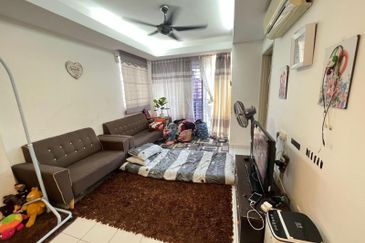 Alam Budiman Condominium (Pangsapuri Alam Budiman)