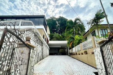 Seksyen 12, Shah Alam