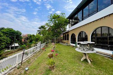 Seksyen 12, Shah Alam