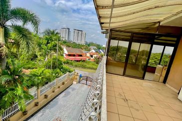 Seksyen 12, Shah Alam