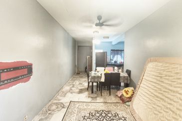 Astana Alam Apartment