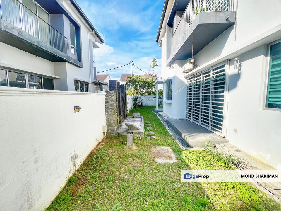 Semi-D Double Storey, Bayu Suria, Alam Suria, Puncak Alam, Selangor, Bandar Puncak Alam