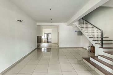 Casira 3 @ Bandar Bukit Raja