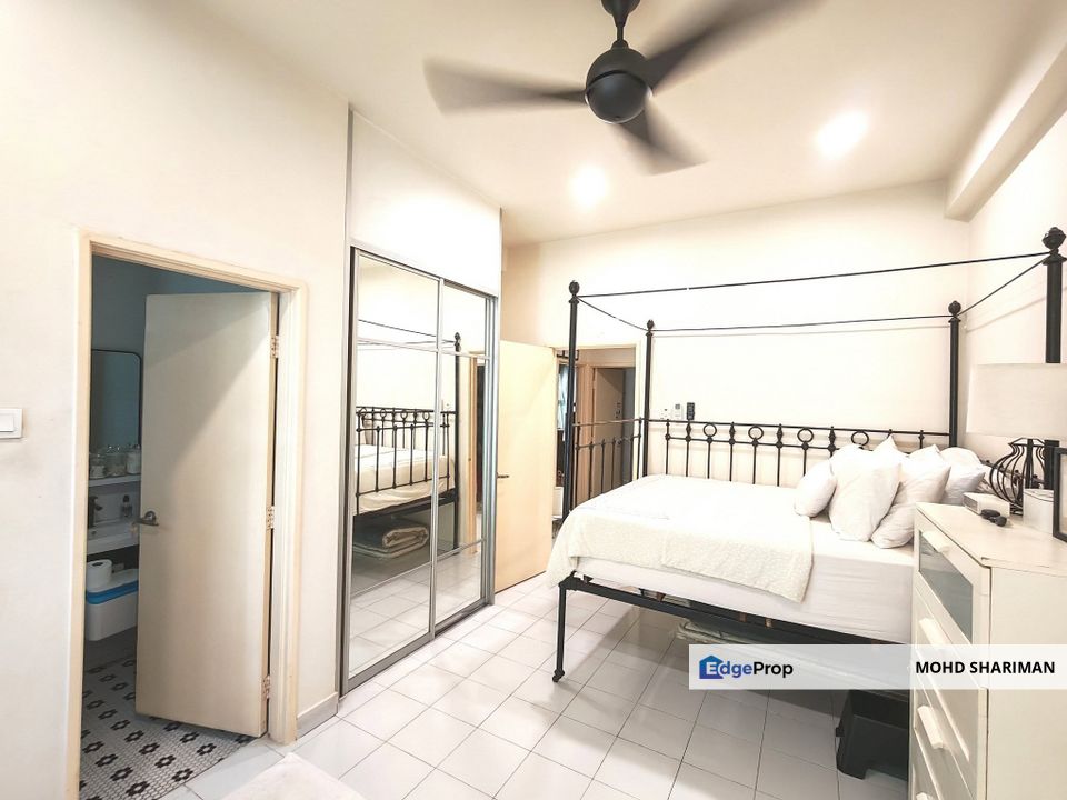 GROUND FLOOR WITH PRIVATE GARDEN, Sterling Condo, Kelana Jaya, Selangor, Kelana Jaya