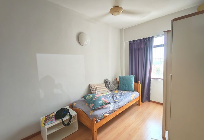 Shamelin Bestari Condominium