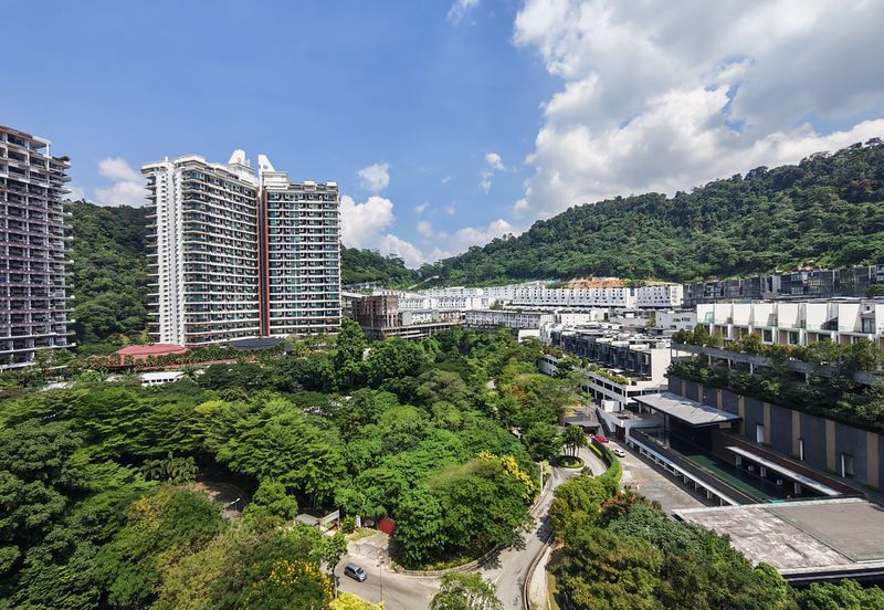 Perdana Exclusive Condominium