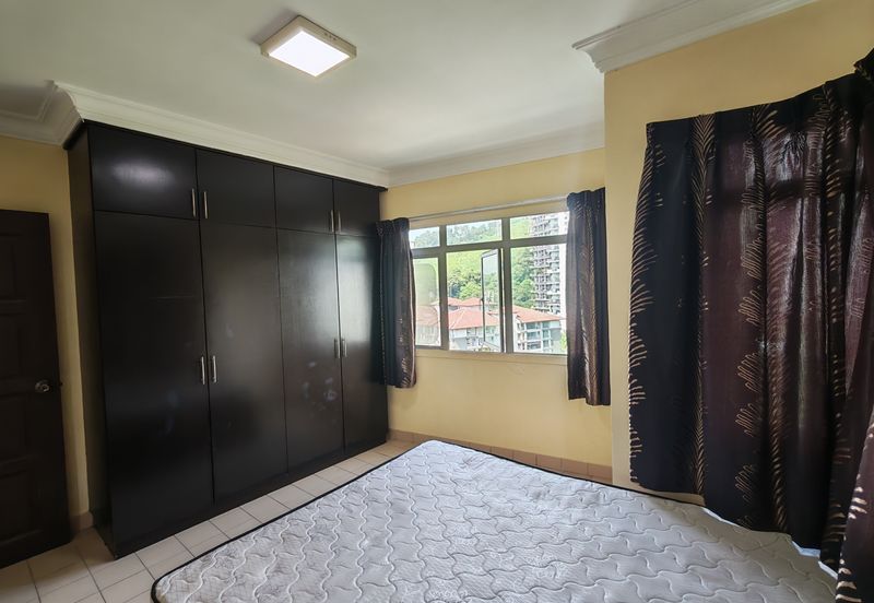 Perdana Exclusive Condominium