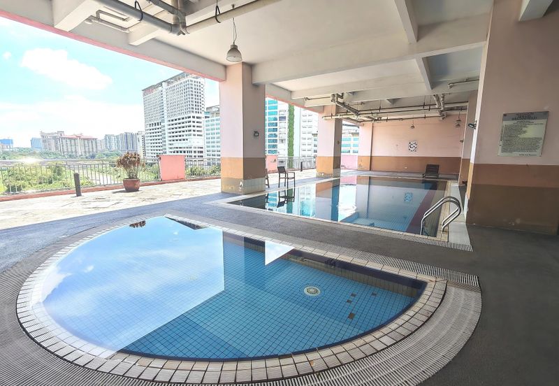 Brunsfield Service Apartment