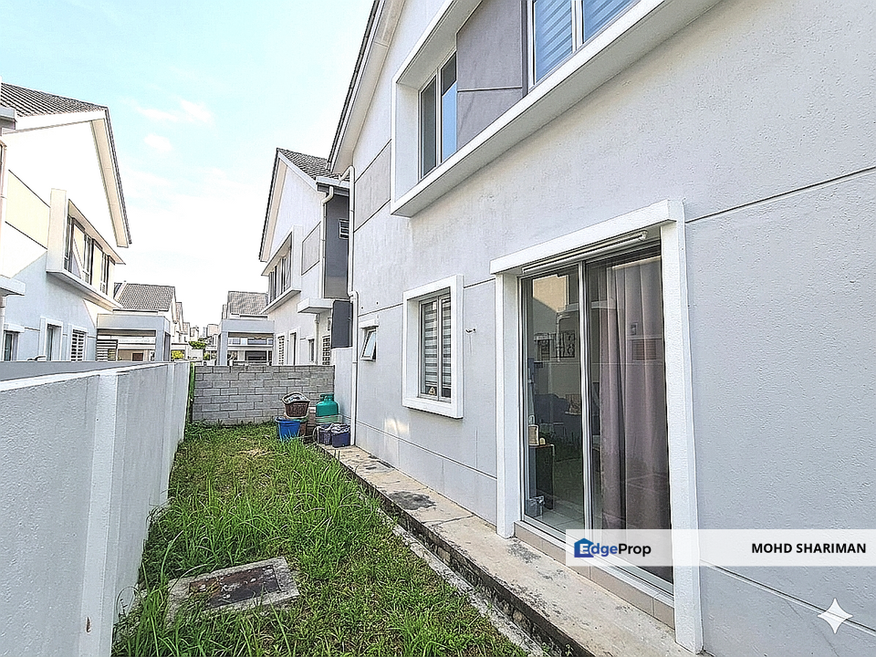 Semi- D Cluster Double Storey, Alam Suria, puncak alam, Selangor, Bandar Puncak Alam