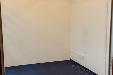 Impian Meridian Commerz