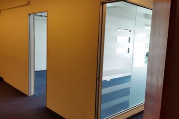 Impian Meridian Commerz