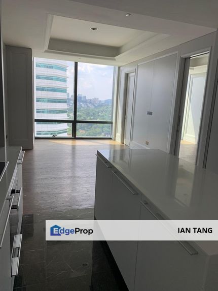 St Regis 1 Bedder For Sale Partial Furnished, Kuala Lumpur, KL Sentral