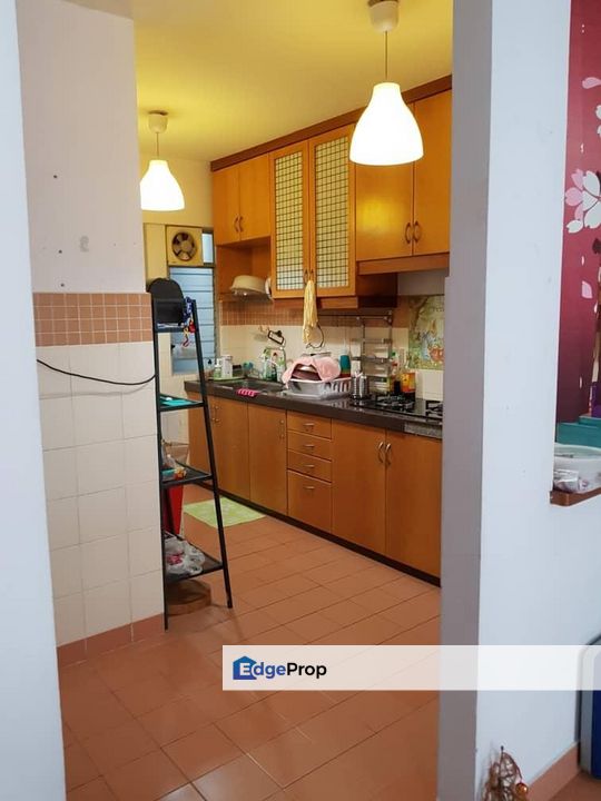 Actual unit , Selangor, Damansara Perdana