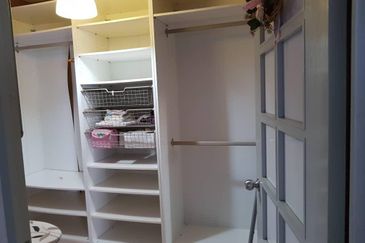 Perdana Exclusive Condominium