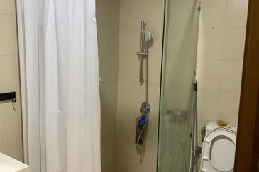 Royal Regent Sri Putramas III