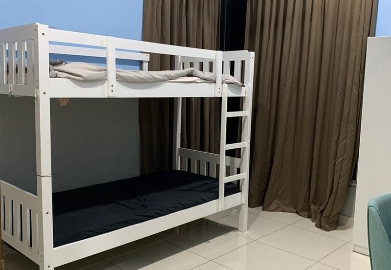 Royal Regent Sri Putramas III