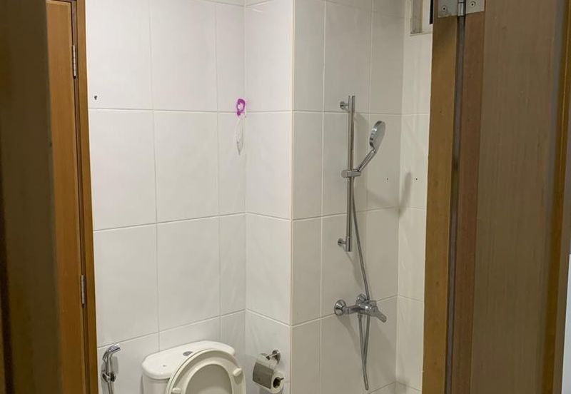 Royal Regent Sri Putramas III