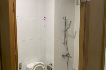 Royal Regent Sri Putramas III