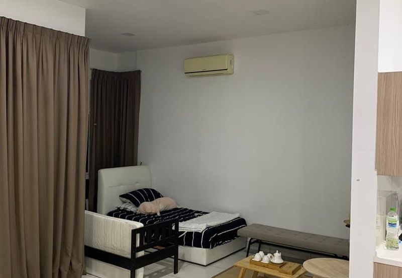 Royal Regent Sri Putramas III