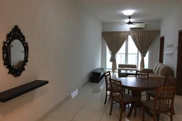 Royal Regent Sri Putramas III