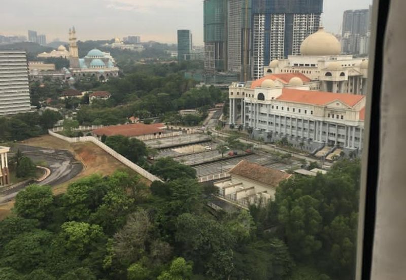 Royal Regent Sri Putramas III