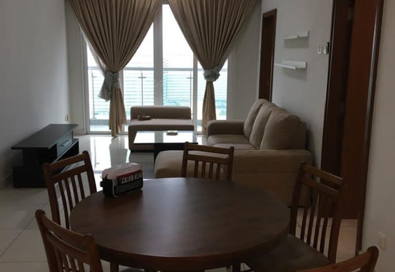 Royal Regent Sri Putramas III