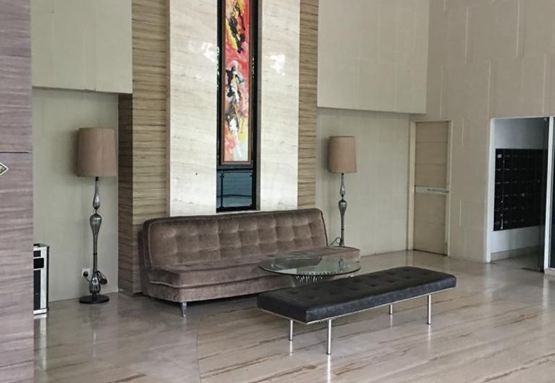 Royal Regent Sri Putramas III