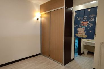 Desa ParkCity (Nadia Parkfront Condominium)