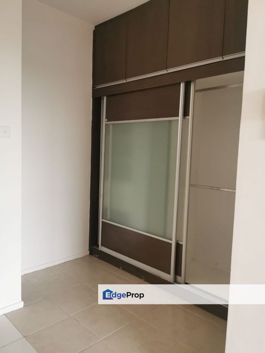 Casa indah 2 @ Kota Damansara Walk to MRT, Selangor, Tropicana