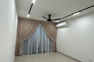 Aradia Residence @ Lake City