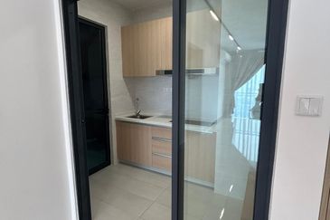 Aradia Residence @ Lake City