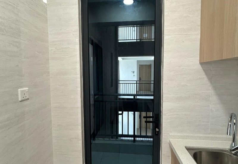 Aradia Residence @ Lake City