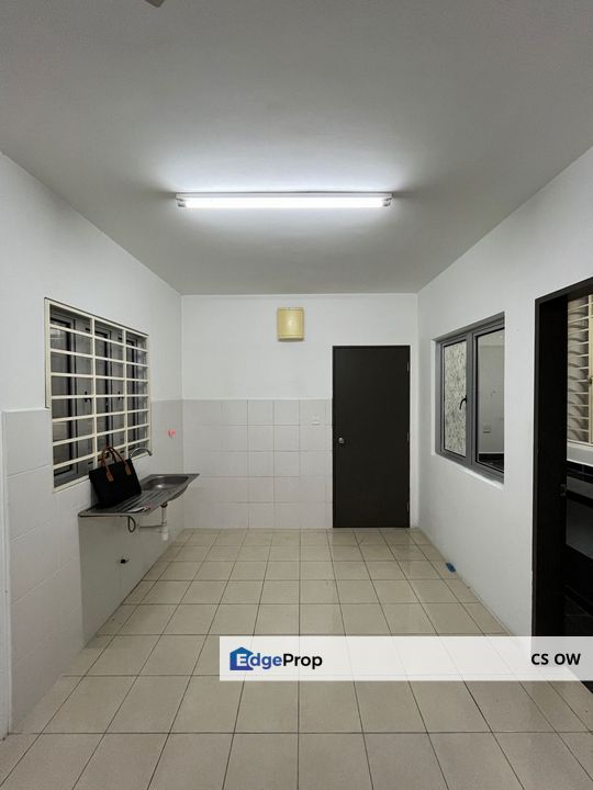 Kepongmas, Kepong, Kuala Lumpur, 3 Bedroom, Partially Furnished, For Rent., Kuala Lumpur, Kepong