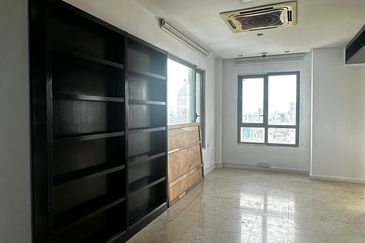 The CapSquare Residences