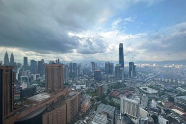 Menara EcoWorld (The Stride Strata Office @ BBCC)