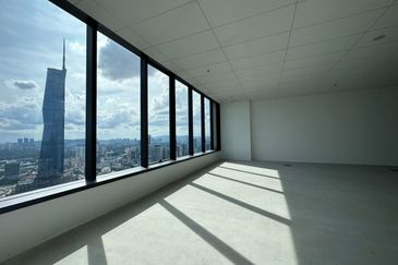 Menara EcoWorld (The Stride Strata Office @ BBCC)