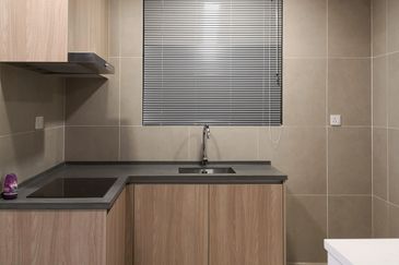 KL Gateway Premium Residence