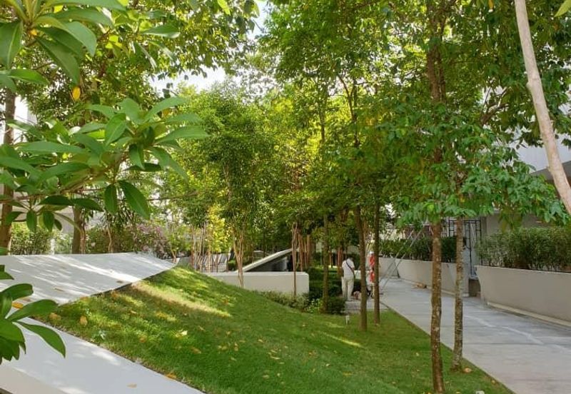 The Edge of U-Thant Semi detached house for Rent