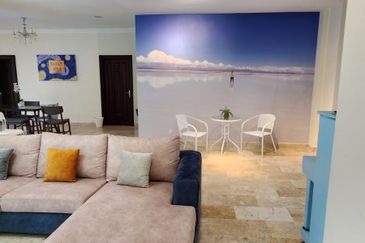 Seksyen 10 Kota Damansara Bungalow for Rent