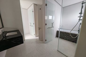 Mayfair Residences @ Pavilion Embassy